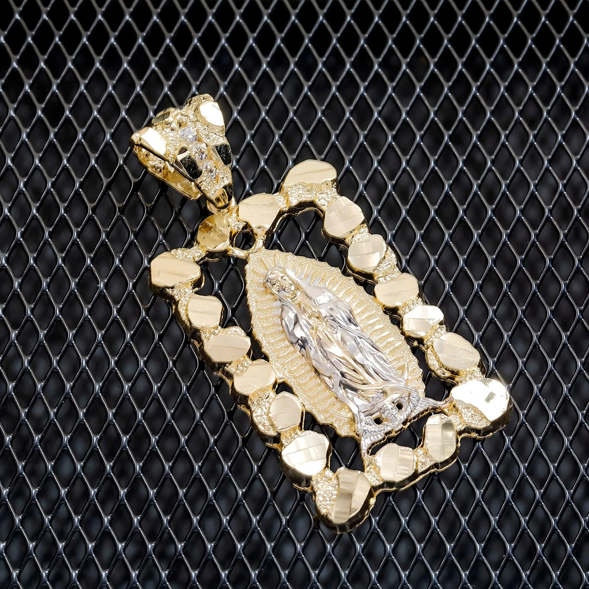 10K GOLD NUGGET TWO TONE MOTHER MARY PENDANT 12.9G