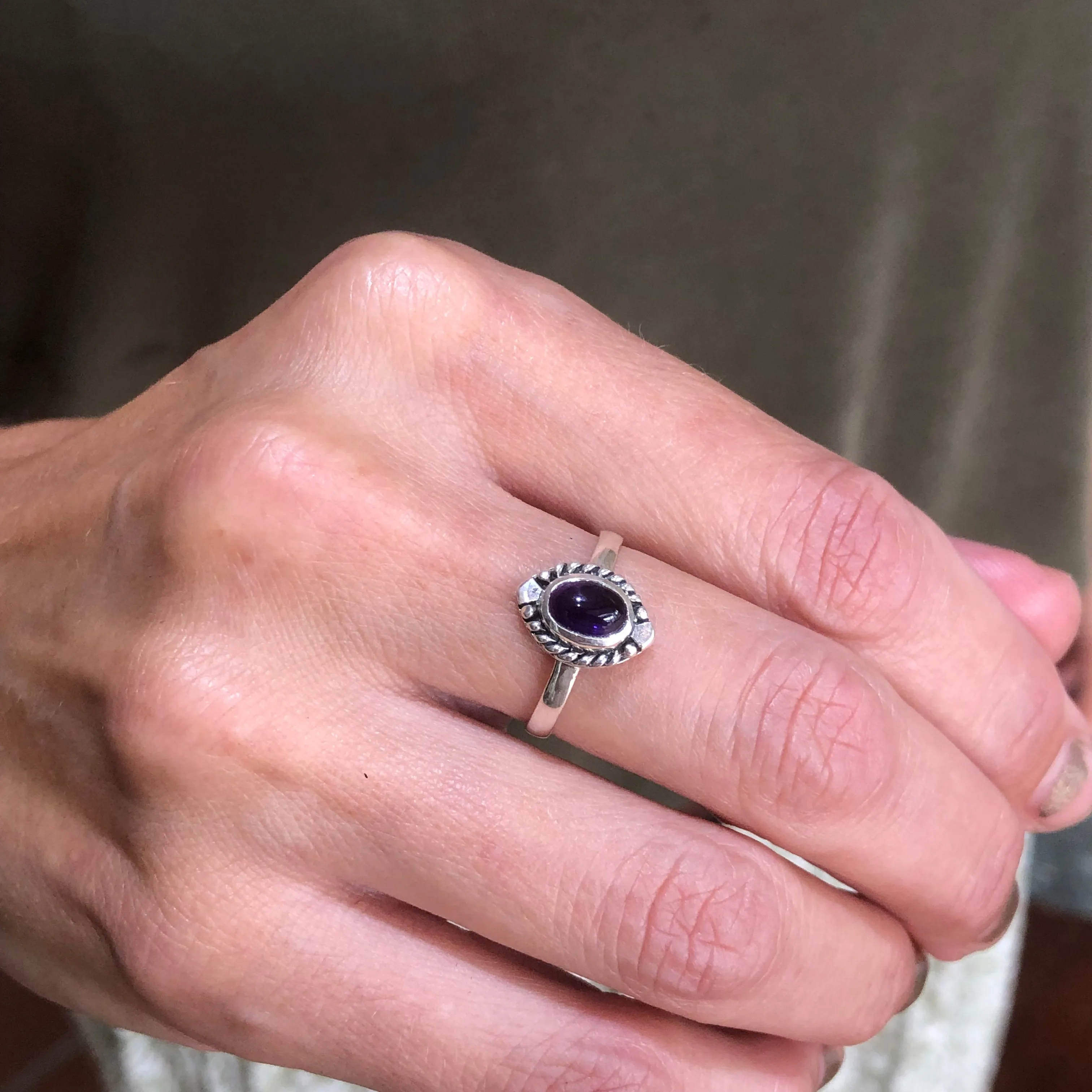 Amethyst Ring   STR 26