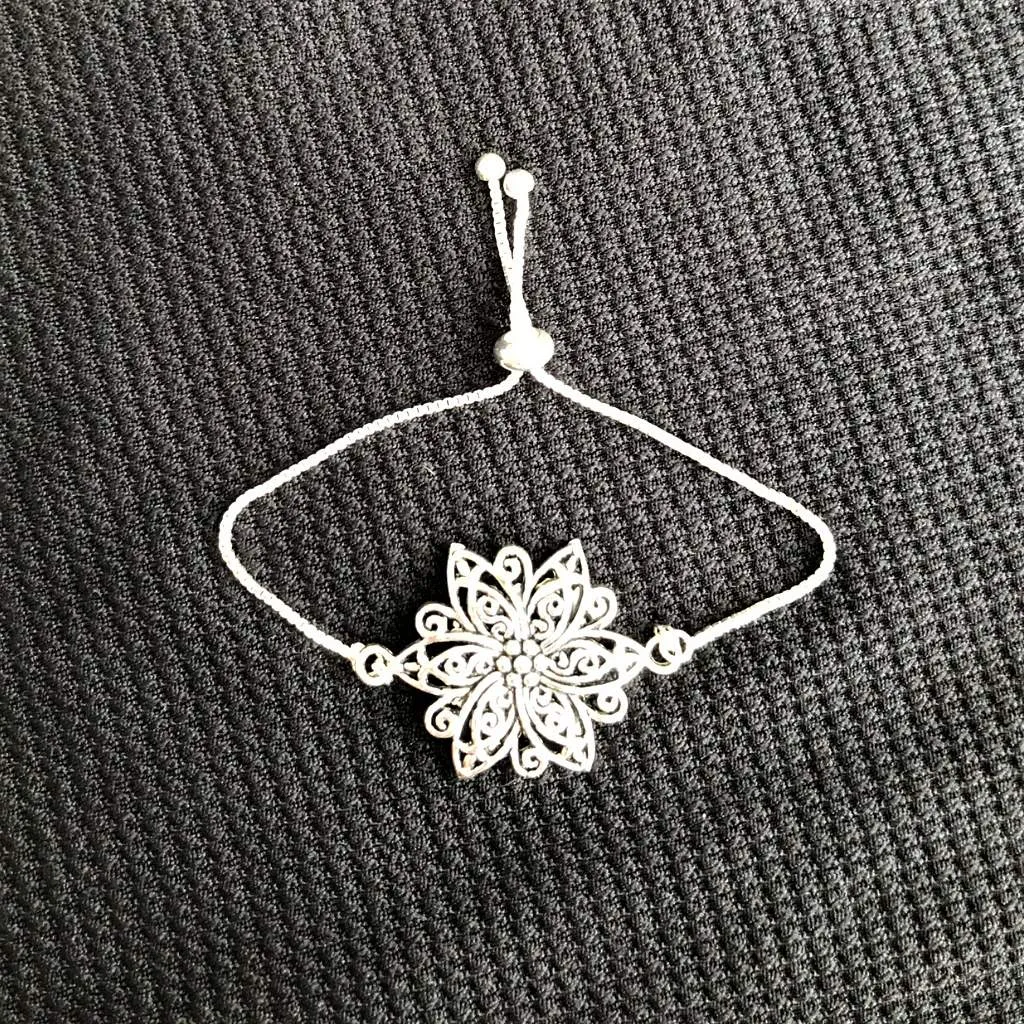 Fancy Silver Flower Chain Adjustable Bracelet