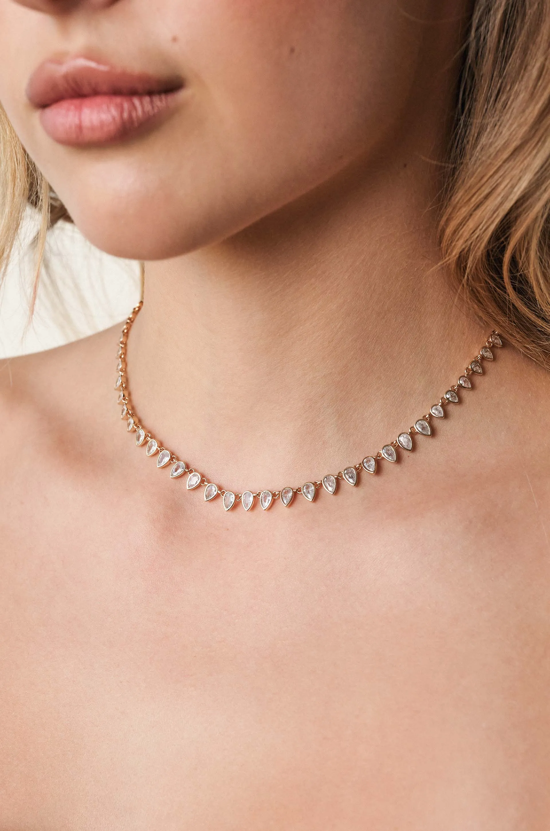 Pointed Bezel Crystal Choker