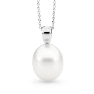 Rounded V Shape Pearl Pendant