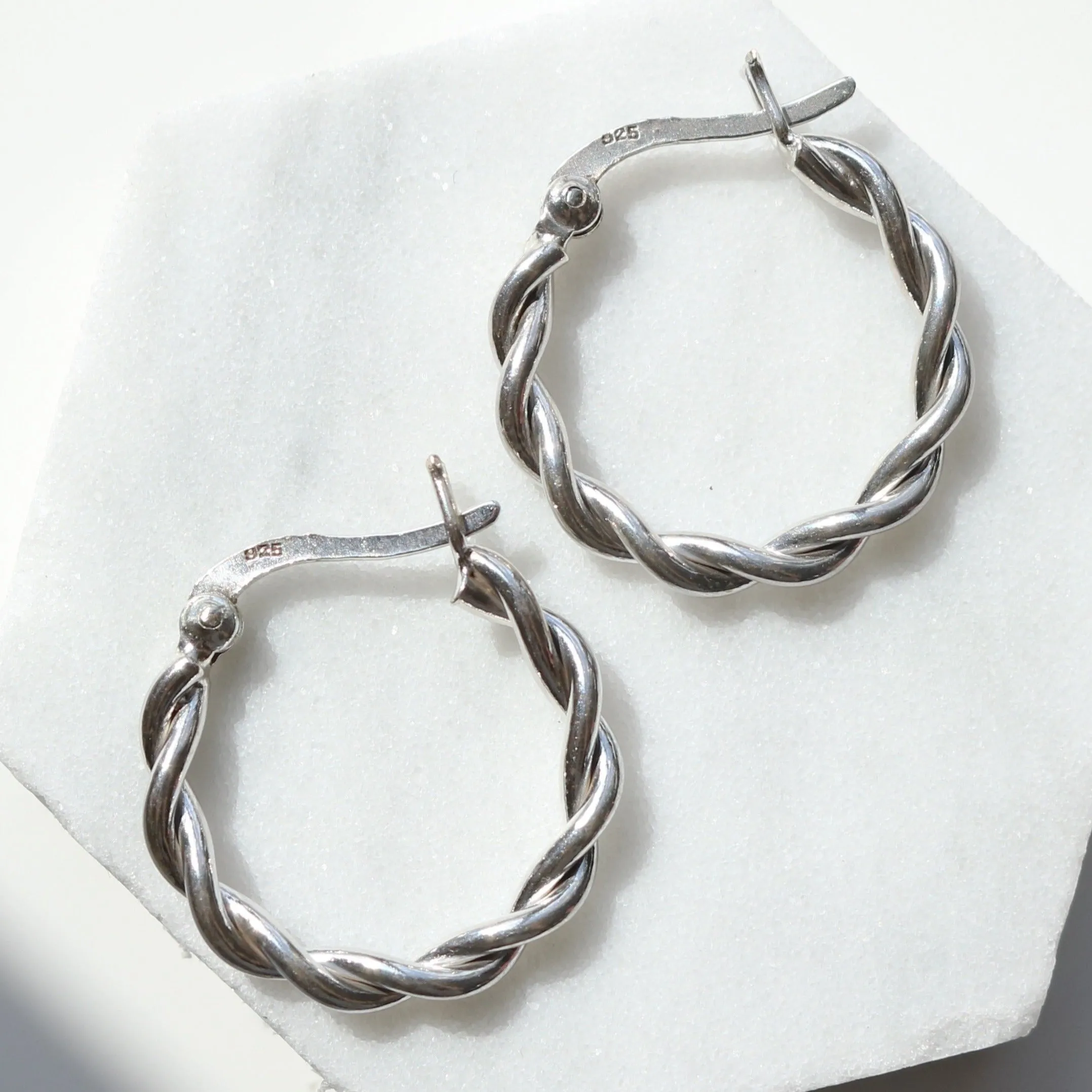 Twisted hoops